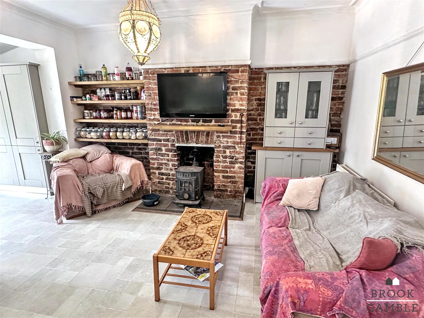 4 Bedroom House. Upwick Road in Eastbourne, East Sussex 9